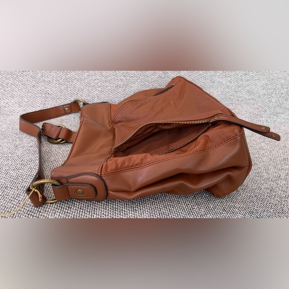 Brown Genuine Leather Hobo Bag with Slouch Design Shoulder Bag - Picture 11 of 16